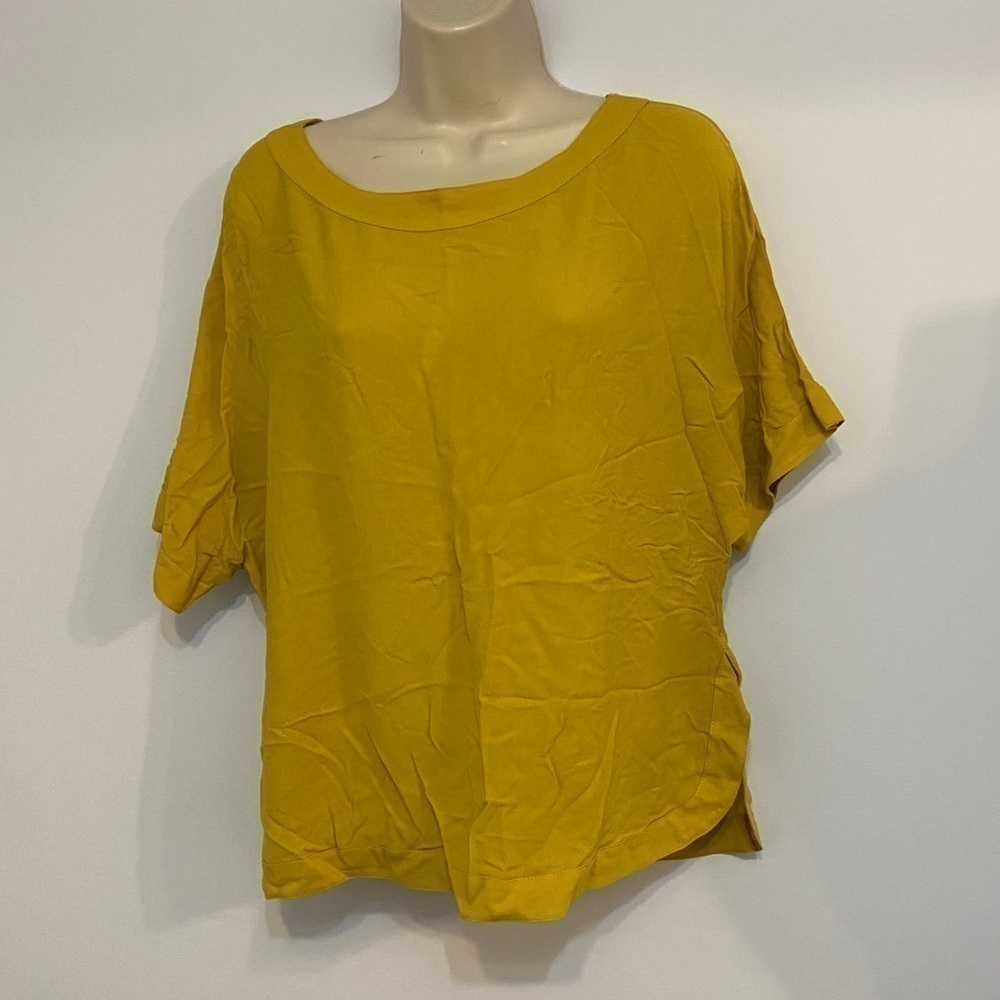 4/$35 H&M Mustard Yellow Batwing Tee Top size 8